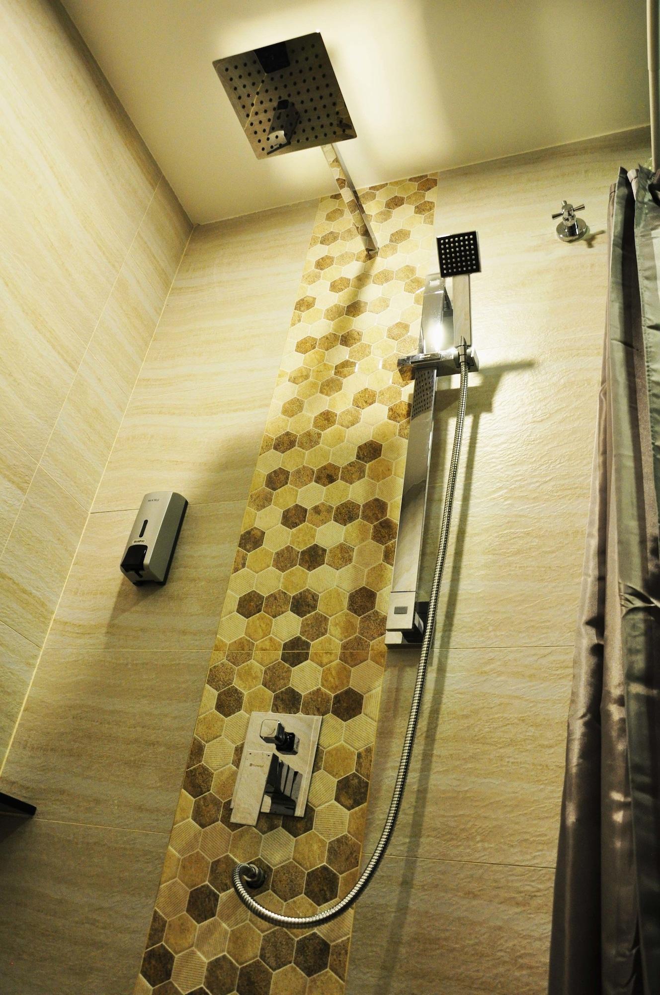 Valya Hotel, Ипох Экстерьер фото